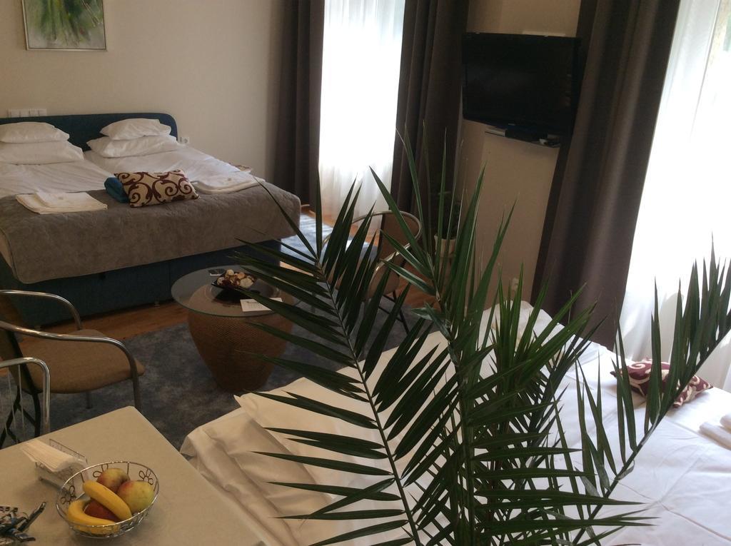 Stefania Studio Apartmanok Segedín Exteriér fotografie