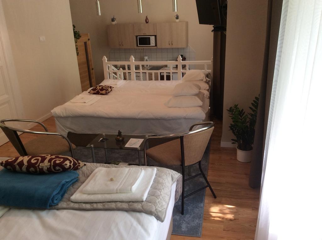Stefania Studio Apartmanok Segedín Exteriér fotografie