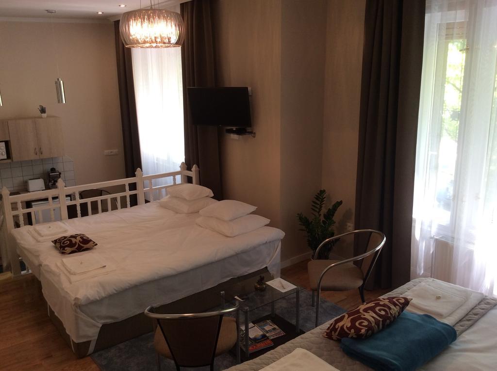 Stefania Studio Apartmanok Segedín Exteriér fotografie